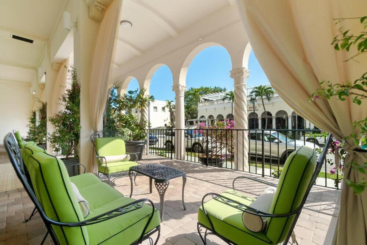 Renovated Studio In The Heart Of Palm Beach - Free Parking, Security Box Exterior foto