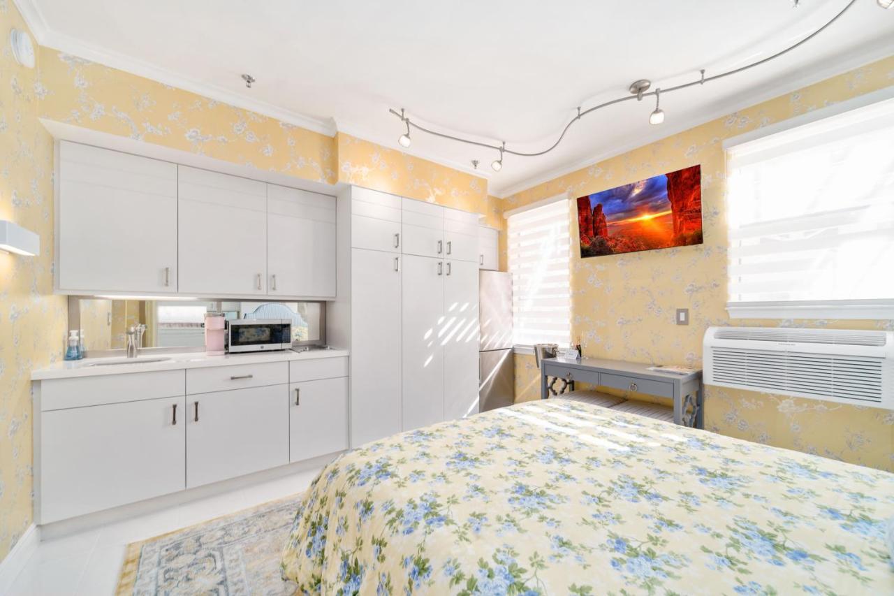 Renovated Studio In The Heart Of Palm Beach - Free Parking, Security Box Exterior foto