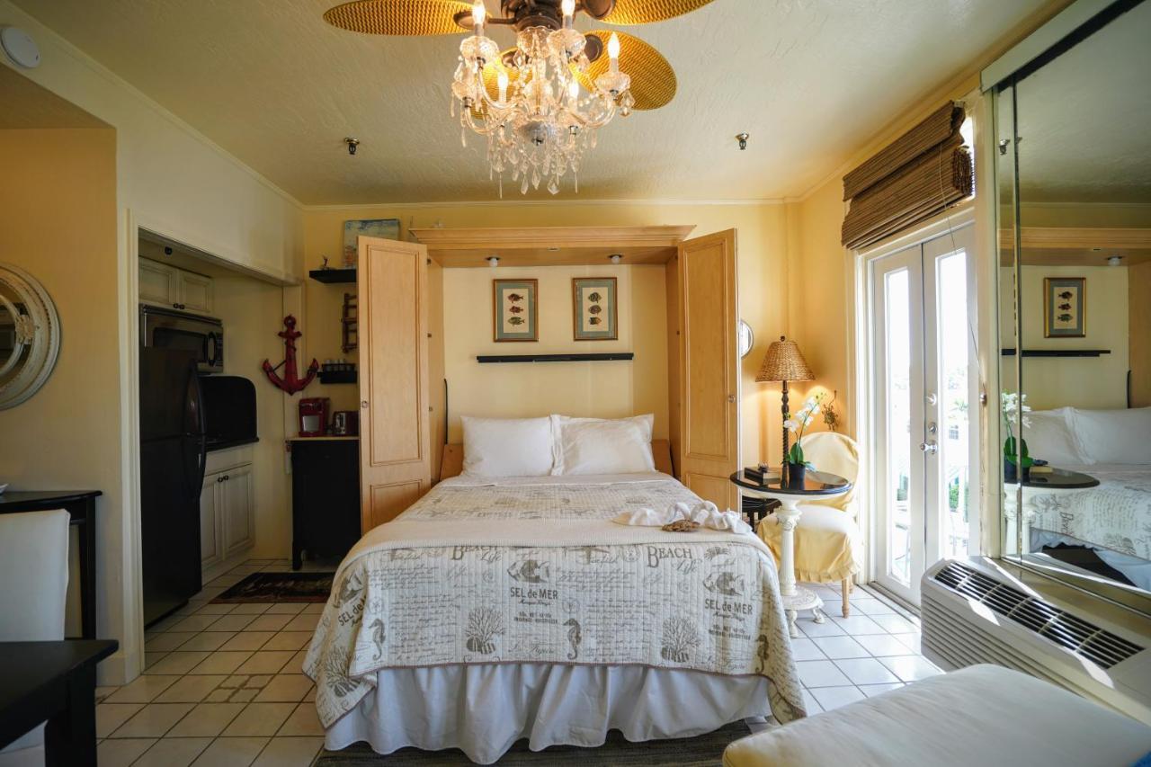 Renovated Studio In The Heart Of Palm Beach - Free Parking, Security Box Exterior foto